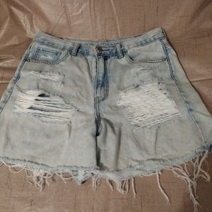American Eagle high-waisted jeans shorts